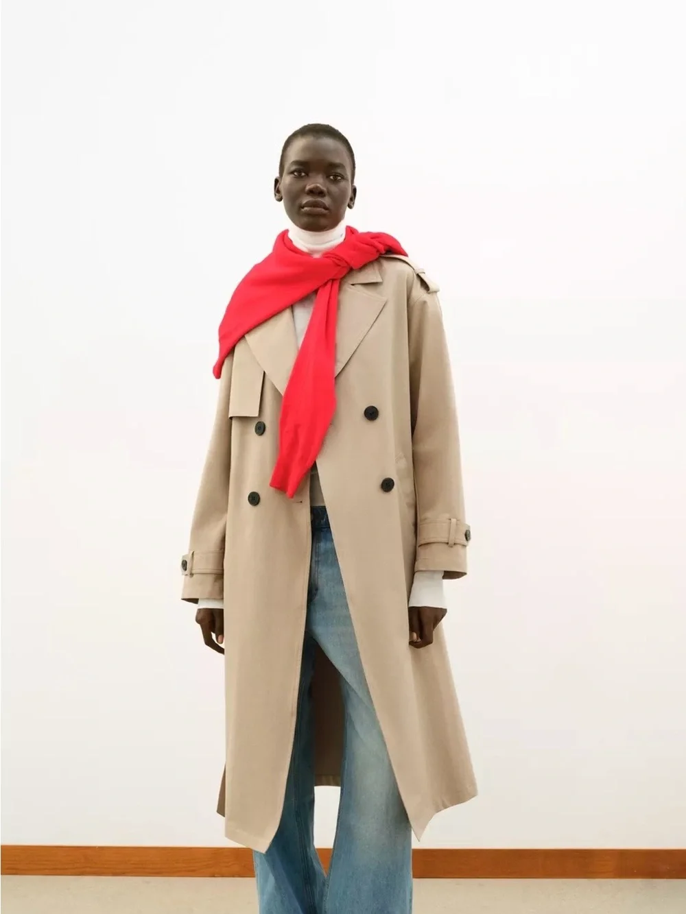 Zara Khaki Trench Coat with Black Buttons - Picture 7 of 9